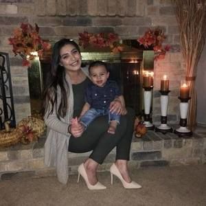 Meet your Posher, Aly